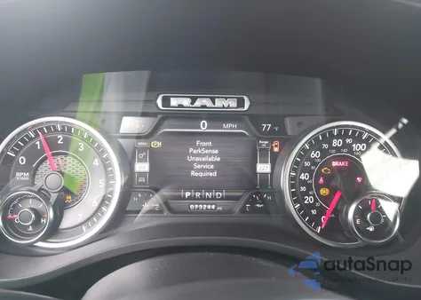 2020 Ram 1500 Laramie 4X4 5'7 Box z USA, uszkodzony, nr VIN 1C6SRFJT4LN365581